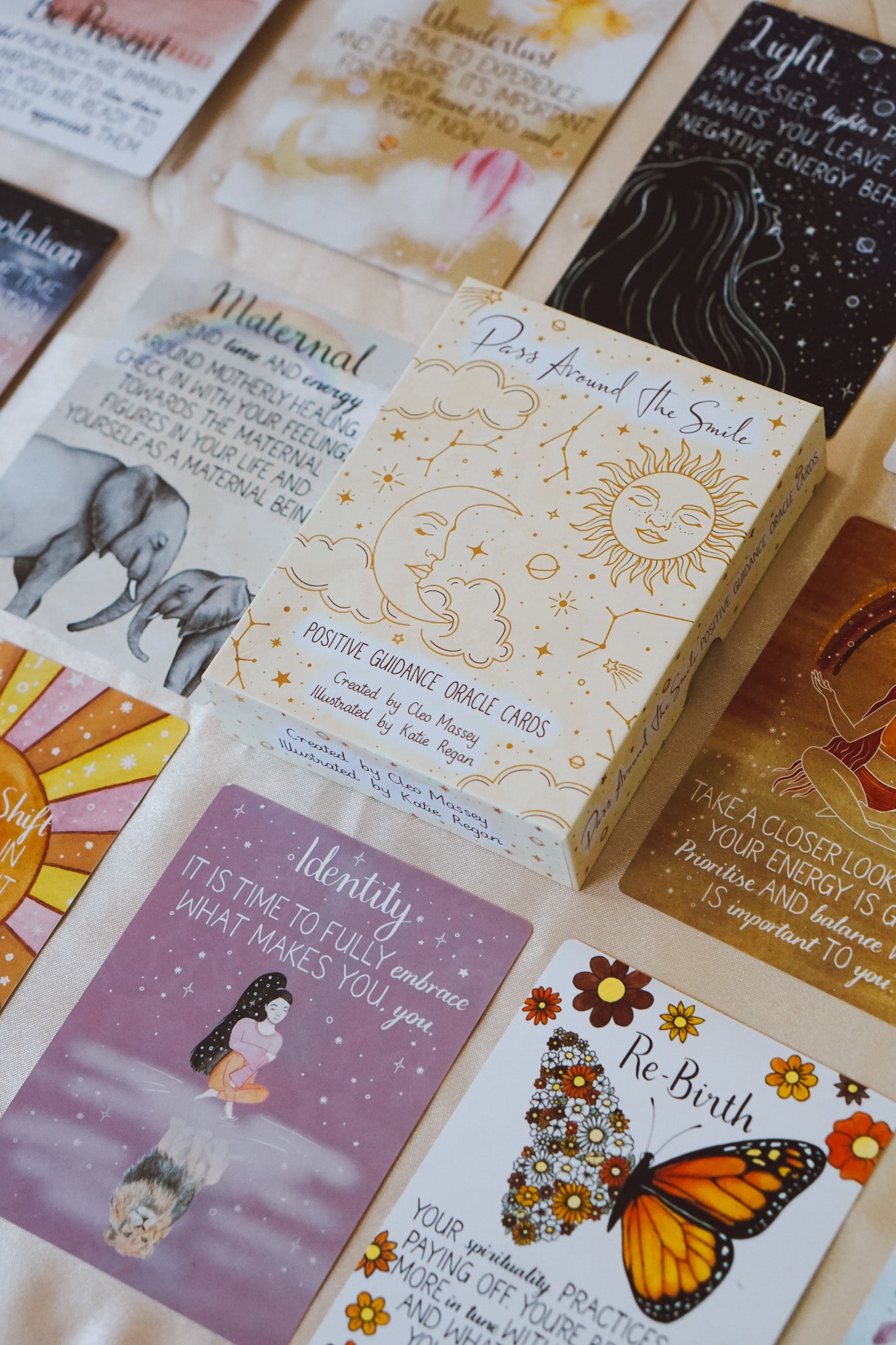 Oracle Cards – Pass Around The Smile