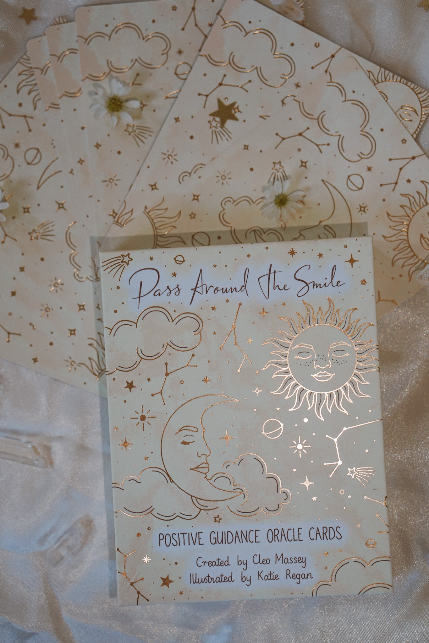 Oracle Cards – Pass Around The Smile
