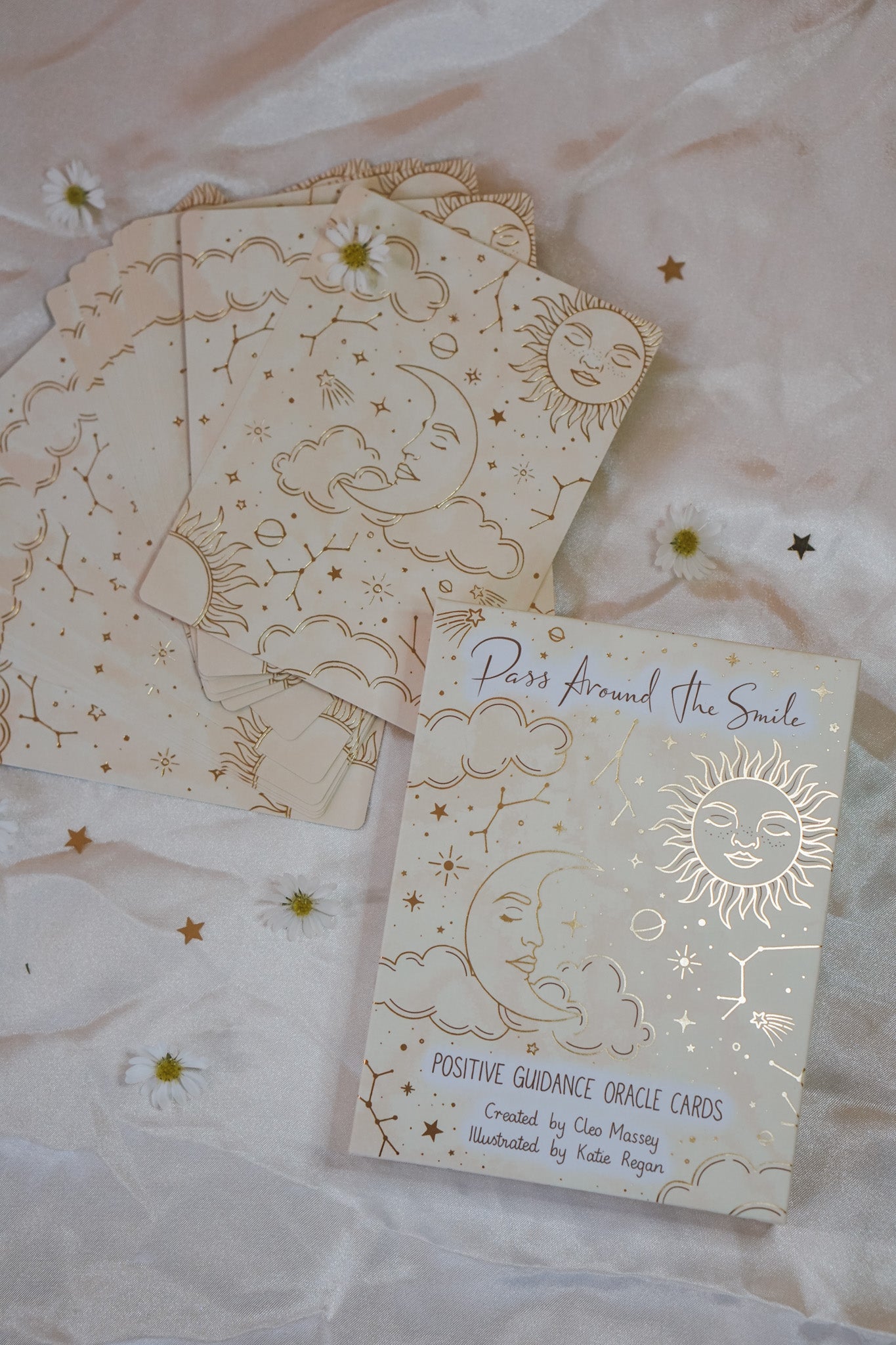 Oracle Cards and Rainbow Card Holder – Pass Around The Smile
