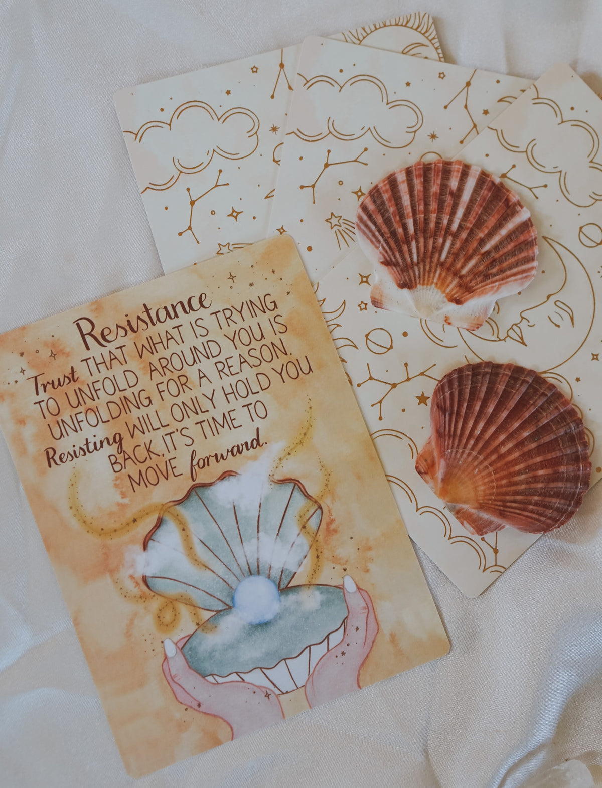 Pass Around Oracle Cards – Pass Around The Smile